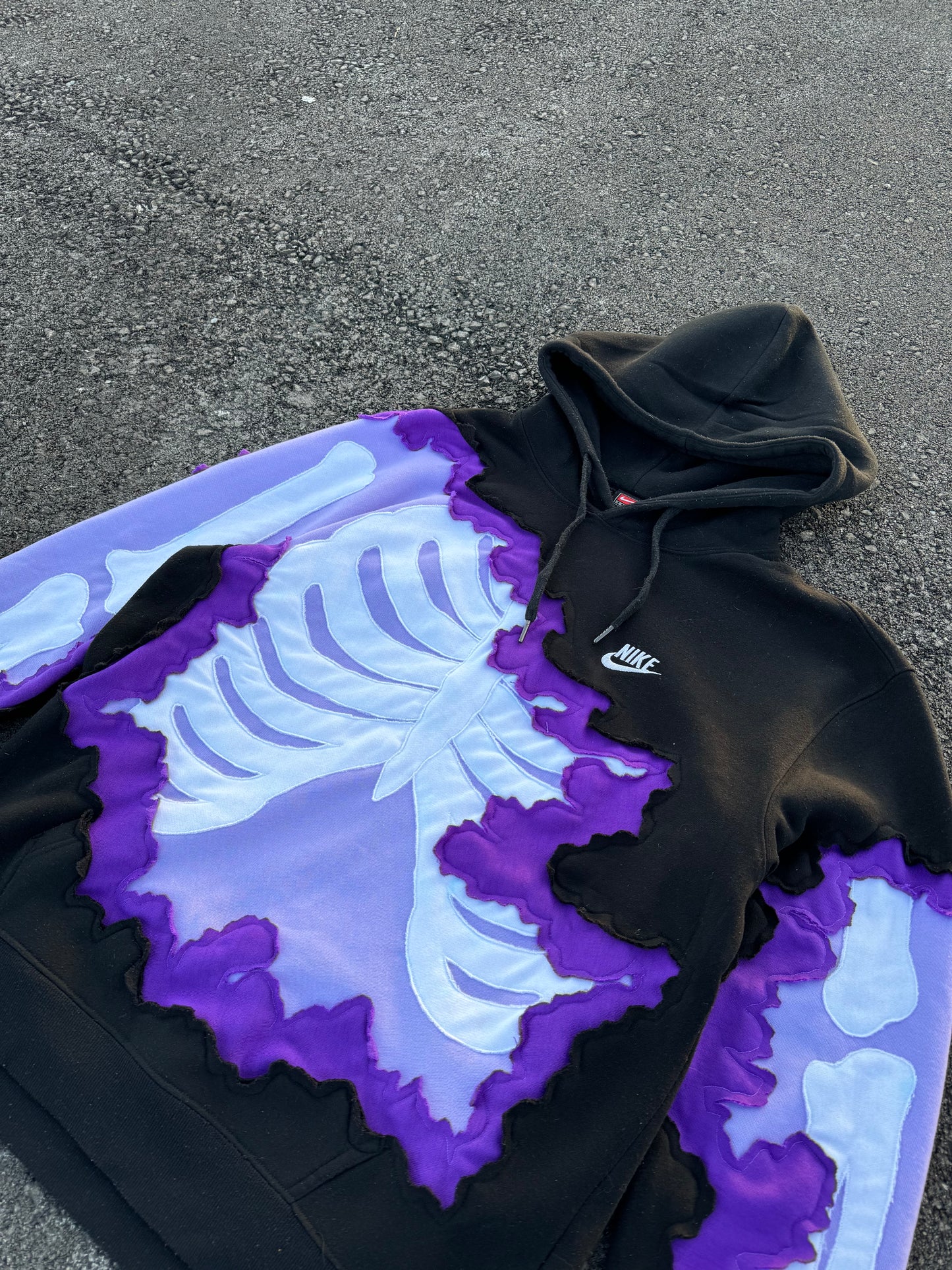 Black/Purple Bones Hoodie (XL/XXL)